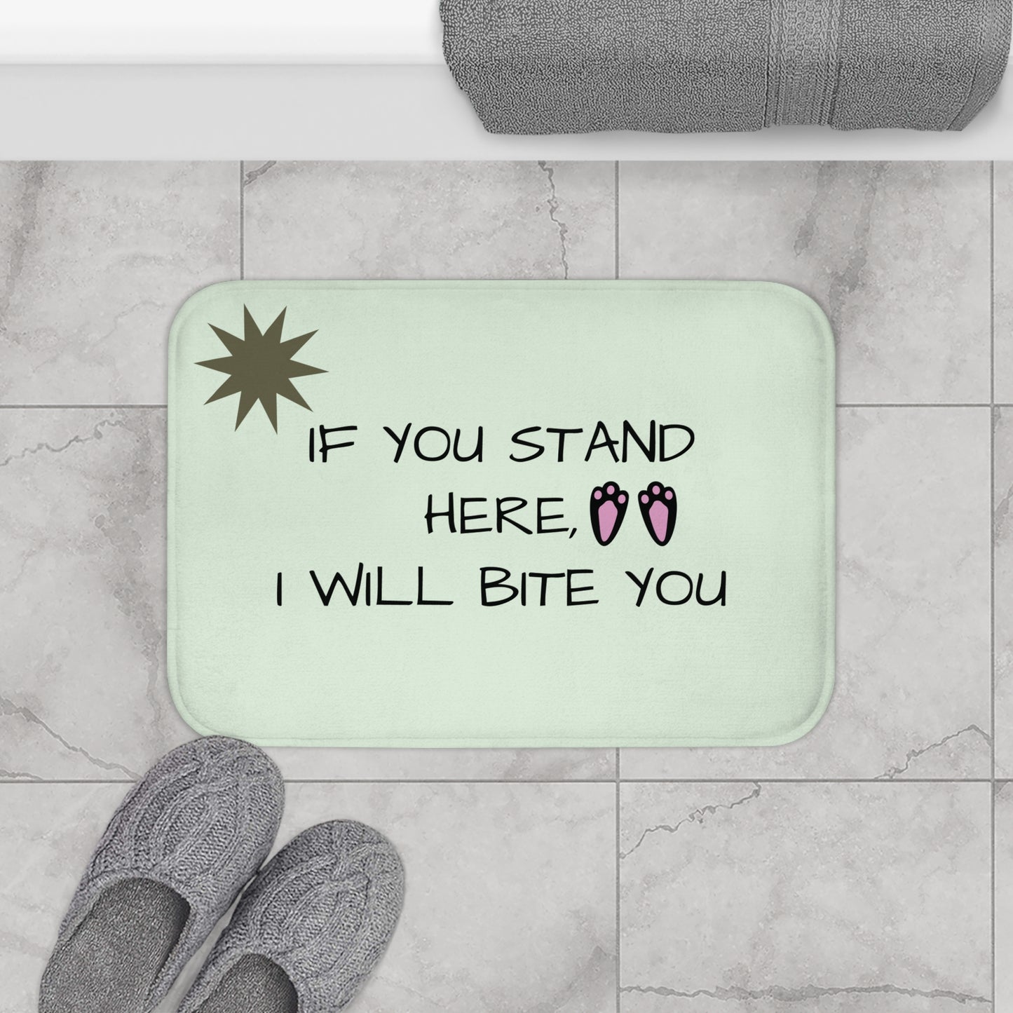 Funny 'If You Stand Here I Will Bite You' Bath Mat – Cute Pun Toe Print